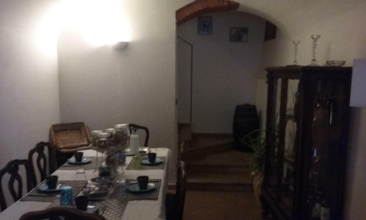 مبيت وإفطار باربيرينو دي موجيلو Latera المظهر الخارجي الصورة